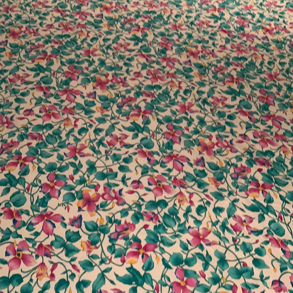 Floral Polyester Fabric - Picture 4 of 6
